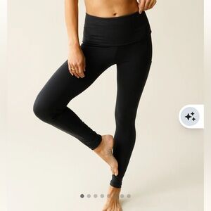 Kindred Bravely Louisa Pocket Leggings Maternity Postpartum Small Black